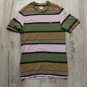 Levi’s tee- small never worn